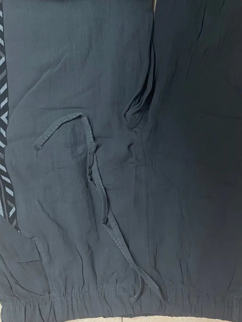 Deon - pantalones casuales con estilo